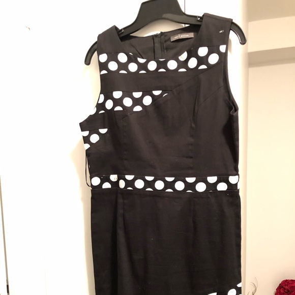 Suzy Shier Black and White Dress - Picture 1 of 2